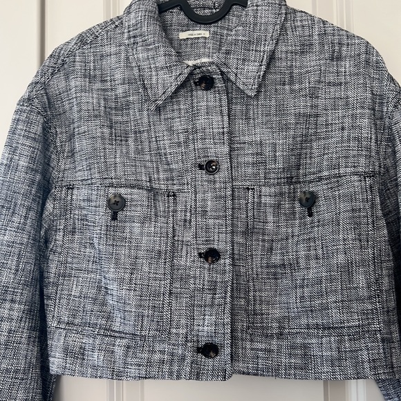 SOLD Aritzia Wilfred little cropped jacket - Picture 5 of 9